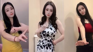 抖音輕熟女 二舅媽 包臀裙熱舞視頻 揉捏紋身巨乳輕撫騷逼 挑逗畫面直擊眼球 令人欲火難耐！